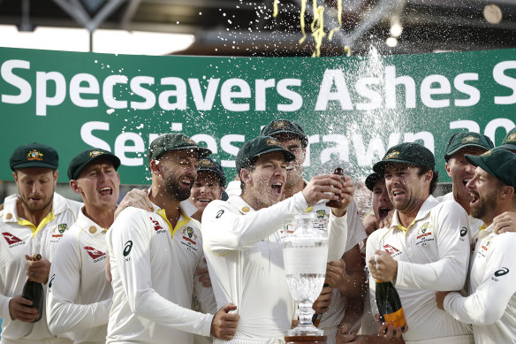 The Ashes could leave Seven for Nine, and the BBL returning to Ten if informal talks between the networks and Cricket Australia progress.