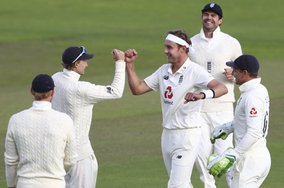 Stuart Broad removed both West Indies openers after England set the tourists 399 to win the third Test.