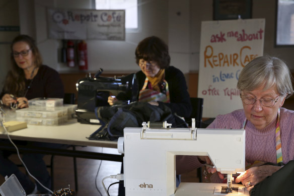 The Repair Cafe Sydney North specialises in clothing, shoe and jewellery repairs.