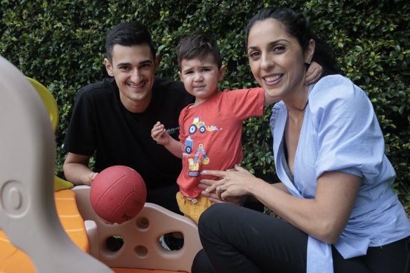 Luca Pomare and Amanda Elaro with their son Leonardo.