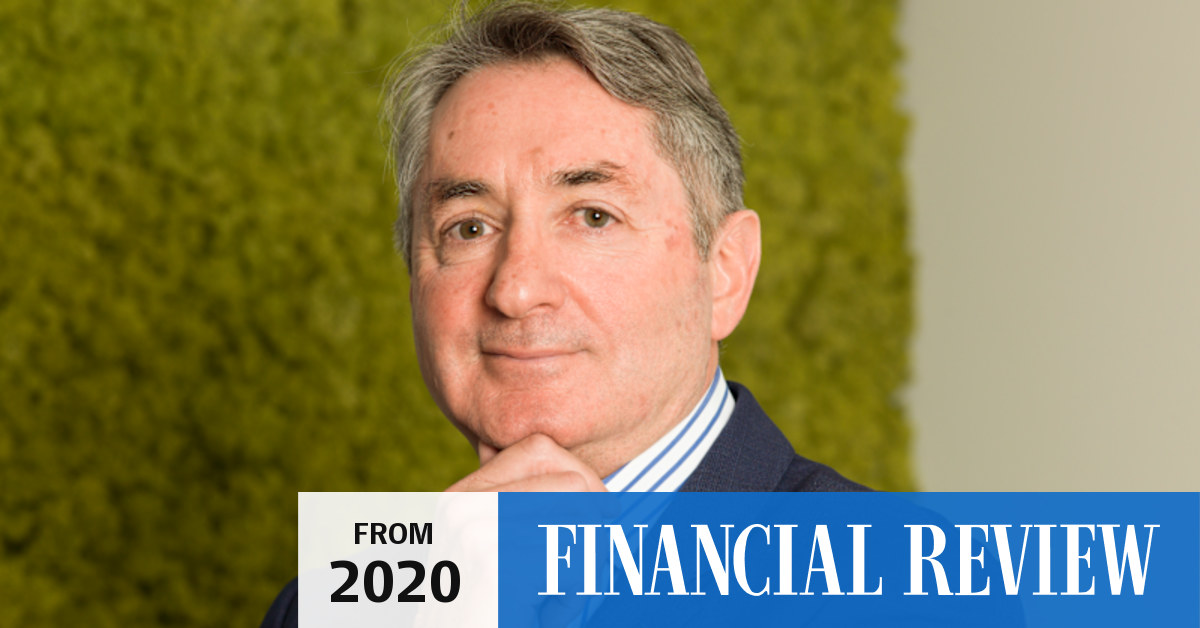 Simonds ends job-sharing experiment as co-CEO departs