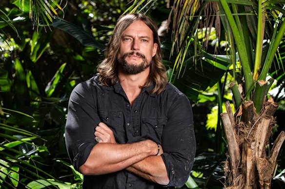 David Genat describes his hosting style as “non-interventionist”.