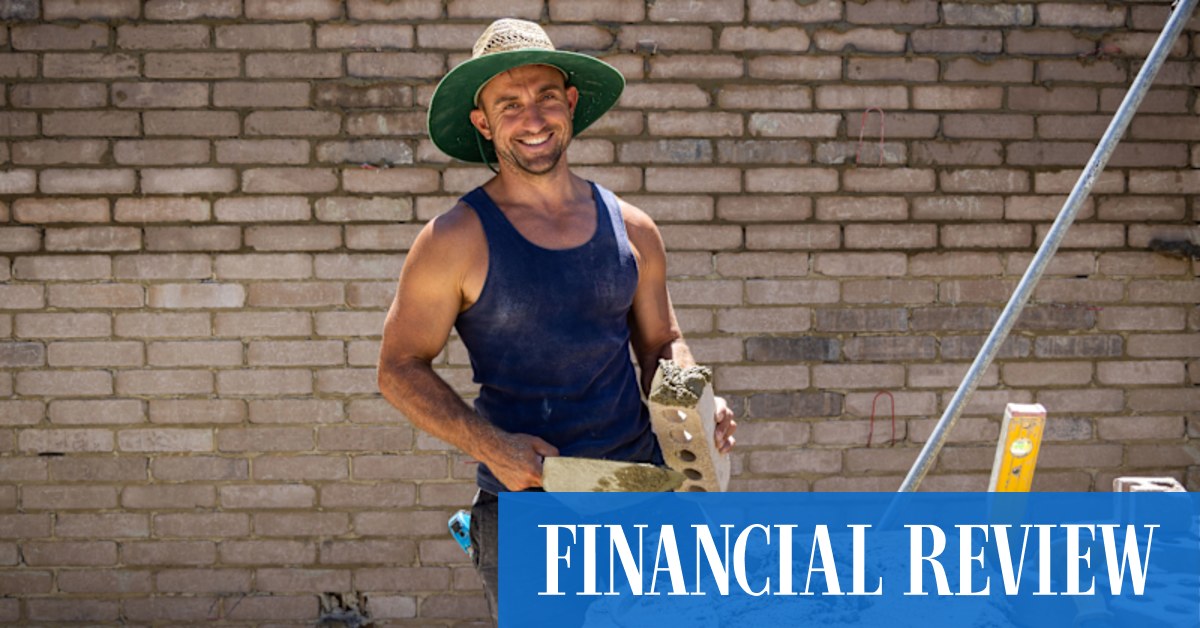 afr.com - Tom Rabe - Why this brickie earning $600 a day is a big problem for mining