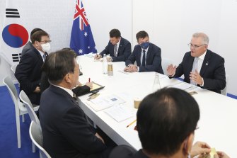 Prime Minister Scott Morrison in a meeting with the President of the Republic of Korea, Moon Jae-In.