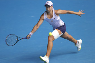 'Leg muscle' no problem, says Ash Barty
