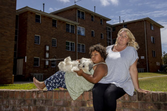 Social housing tenant Emily Brooks and her daughter Isabella.