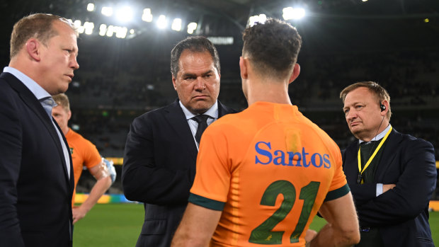 Dave Rennie chats to Nic White after the match.