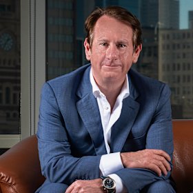 Prominent Essendon supporter Mark Casey has called on the club to carry out a full review.