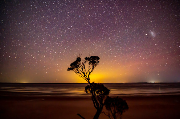 Traditional owners have suggested building a planetarium near the lake to share the traditional astronomy of the Booroung people, one of Direl’s Indigenous tribes.