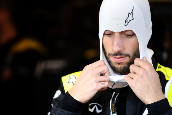 Daniel Ricciardo's two-year deal with Renault ends after this season. Will he stay?