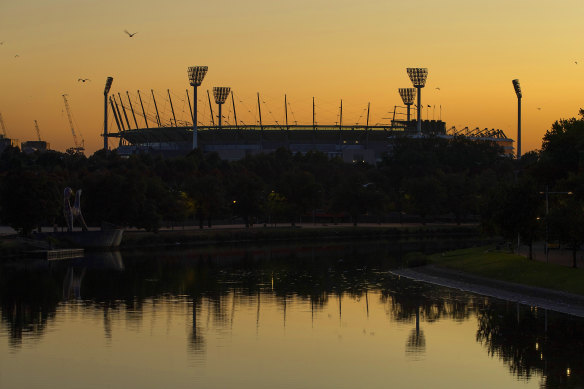 Broadcasters want the fifth Test played under lights in Melbourne or Sydney.