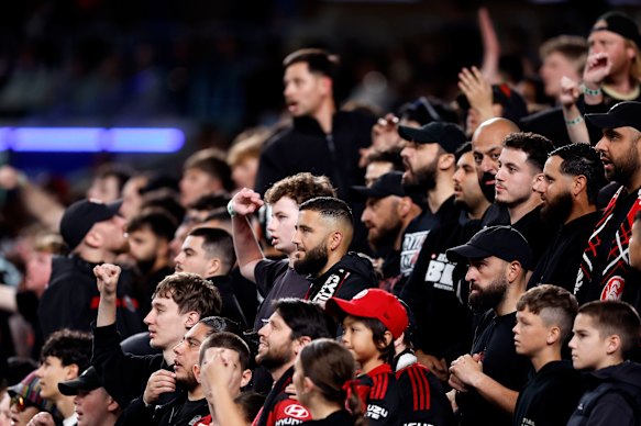 Wanderers fans show their support.