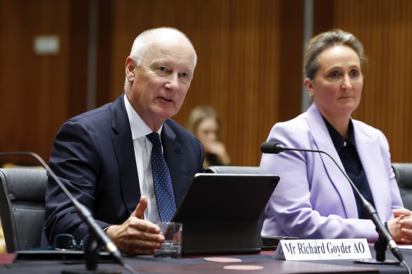 Richard Goyder, Qantas chairman, and Vanessa Hudson, Qantas chief executive.