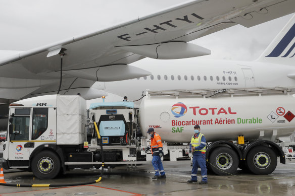 Air France-KLM preparing its first long-haul flight with sustainable aviation fuel.