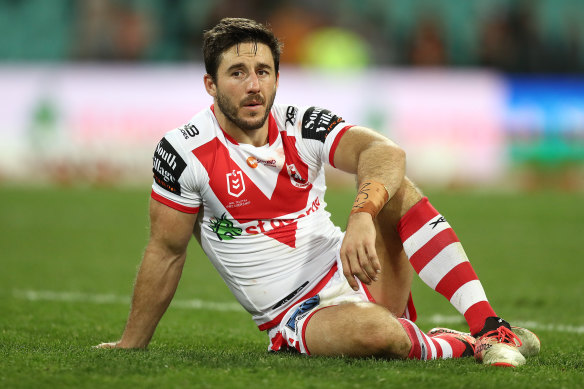 Ben Hunt contemplates another loss for the Dragons last season.
