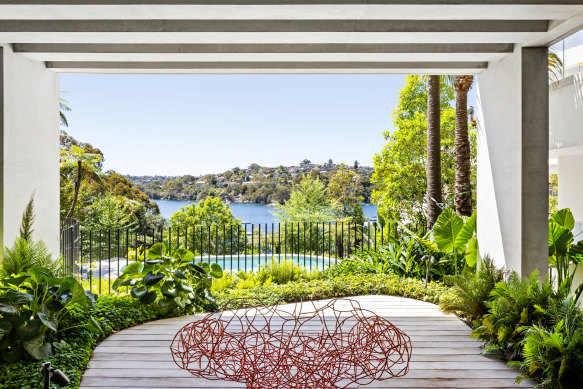The Swan residence is on almost 1200 square metres on the Northbridge waterfront.