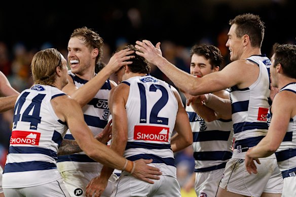 Geelong Cats vs Gold Coast SUNS LIVE: AFL round 14 2026, scores, results,  odds, stats and start time from GMHBA Stadium