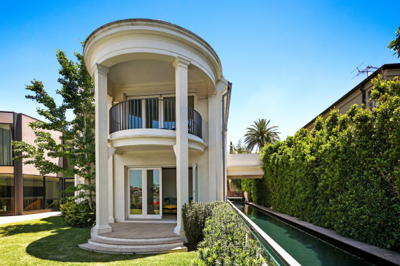 Derwent House is a 1930s-era house that is now more accurately billed as the entry foyer.