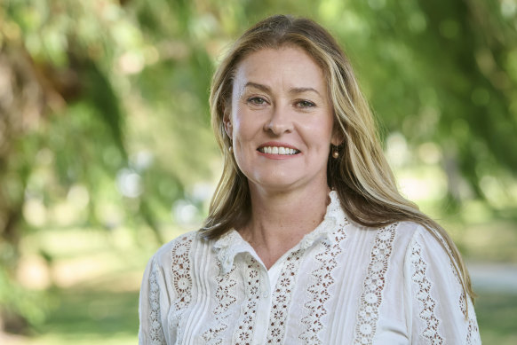 Teal independent for Churchlands Lisa Thornton.