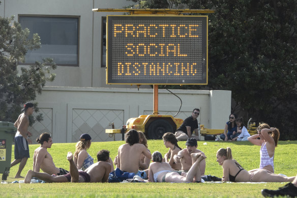 St Kilda Beach was packed at 5pm, despite warnings to practice social distancing.