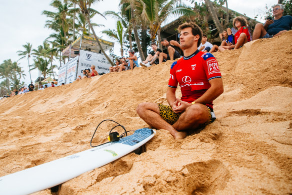 Jack Robinson moments before paddling out at Pipeline.