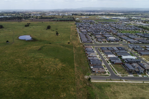 The land, to the left in this photo, in Cranbourne West that developer John Woodman and his associates tried to get Planning Minister Richard Wynne to rezone for housing.