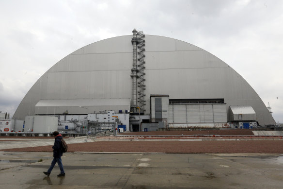 Russian troops have reportedly fled the Chernobyl nuclear plant site in Ukraine after showing signs of radiation sickness.