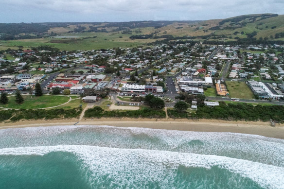 The proposed BWS outlet would be directly opposite the beach. 