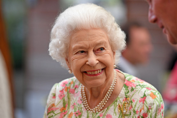 The Queen told guests at a community lunch that she had not met with world leaders for two years and she looked forward to G7. 
