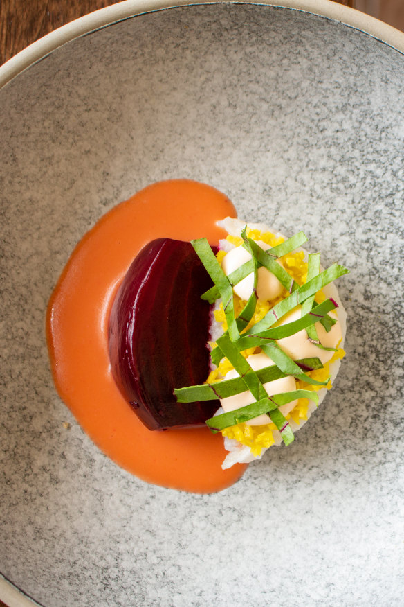 Beetrot spanner crab.