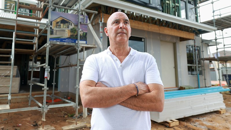 Battle lines drawn over push for foreign tradies