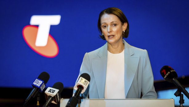 Telstra culls workforce to keep lid on costs