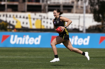 Star footballer Monique Conti is able to tackle an AFLW pre-season without basketball commitments for the first time.