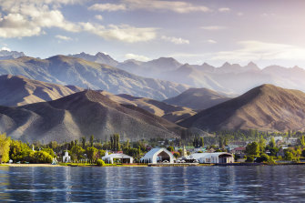 Lake Issyk Kul in Kyrgystan, where an outbreak of the plague has been dated to nine years before the bubonic pandemic. 
