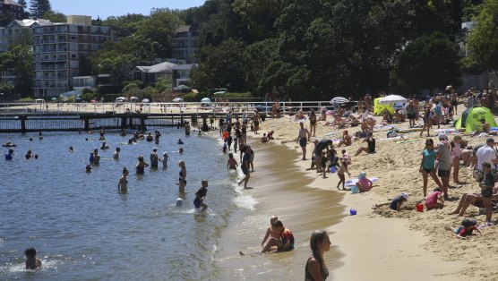 Crowds at Redleaf in Sydney on Sunday.