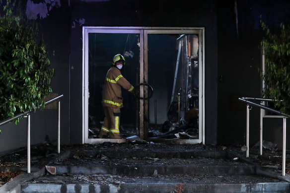 The arson squad is investigating the early morning blaze in Thornbury.