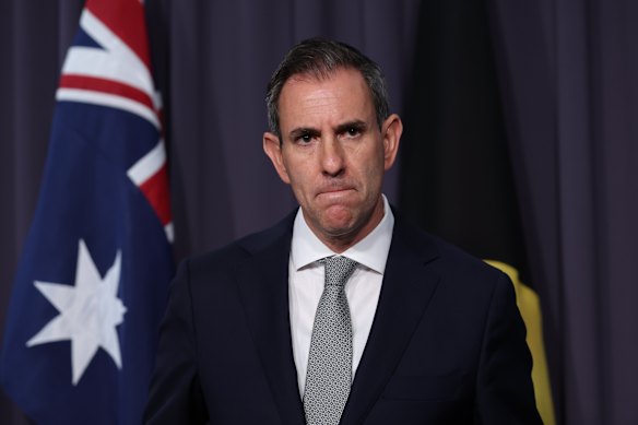 Australia fuel reserves: Union and Viva Energy issue fuel security ...