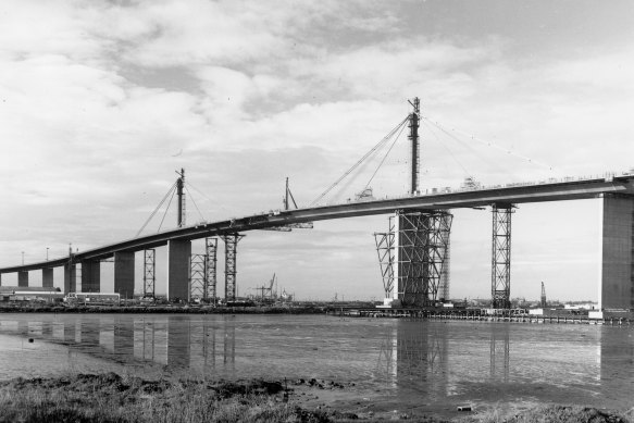 The West Gate Bridge in 1978.