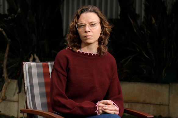 Kate Burns started to believe her distressing symptoms were all in her head. “I was this shell of a human being … I would describe how drastically my life had changed to doctors, and it didn’t make any difference.”