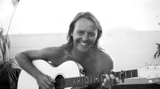 Crispin Dye, 41, died in hospital on Christmas Day in 1993 after he was found with critical injuries in a Darlinghurst laneway.