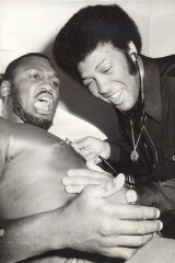 Joe Frazier (left) and Jimmy Ellis at St Vincent's Hospital, Melbourne for a pre-fight medical.