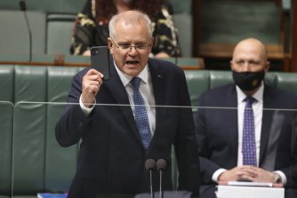 Prime Minister Scott Morrison is taking on the companies that live on the phones of millions of Australians, making cleaning up the internet a plank of his re-election pitch.