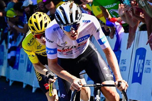 Slovenia’s Tadej Pogacar (front) will be in Tour 24, where he may face his nemesis, Denmark’s Jonas Vingegaard (rear), who is recovering from injury. 