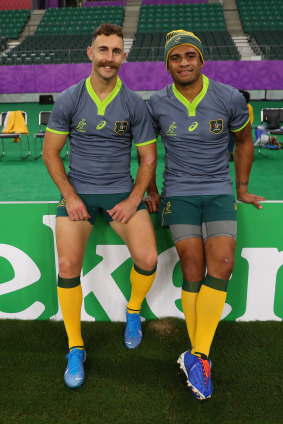 Nic White and Will Genia.