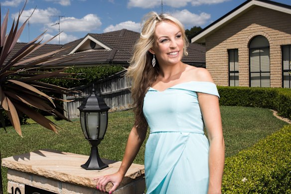 Lauren Huxley prepares for her 30th birthday in 2016.