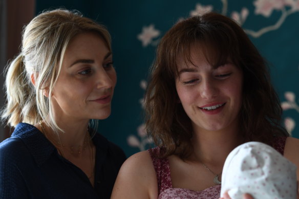Amazing Grace ticks lots of boxes with independent and forthright mid-wife Grace (Kate Jenkinson) discovering her long-lost daughter, played by Alexandra Jensen.