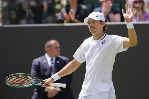 Alex de Minaur is through to the third round.