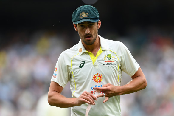 Mitchell Starc may play the second Test if he overcomes a finger injury.