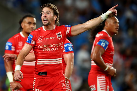 Clint Gutherson gives instructions in the Dragons’ loss to the Titans on Sunday.