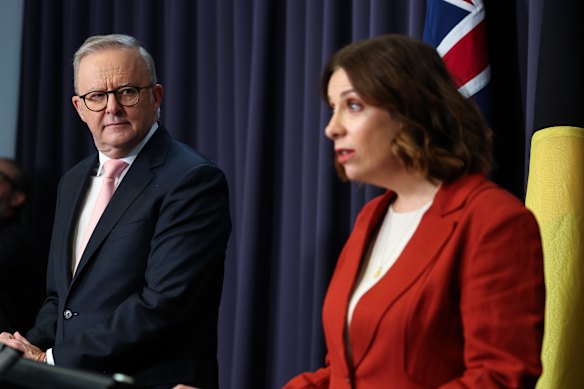 Prime Minister Anthony Albanese and Communications Minister Anika Wells.